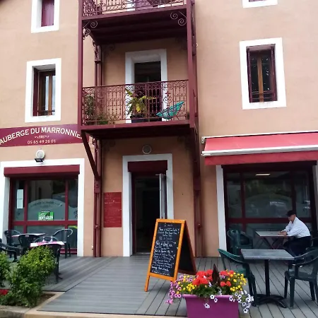 Du Marronnier Oda ve Kahvaltı *