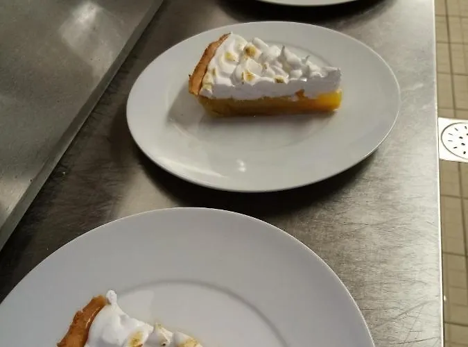 Du Marronnier Nocleg ze śniadaniem *